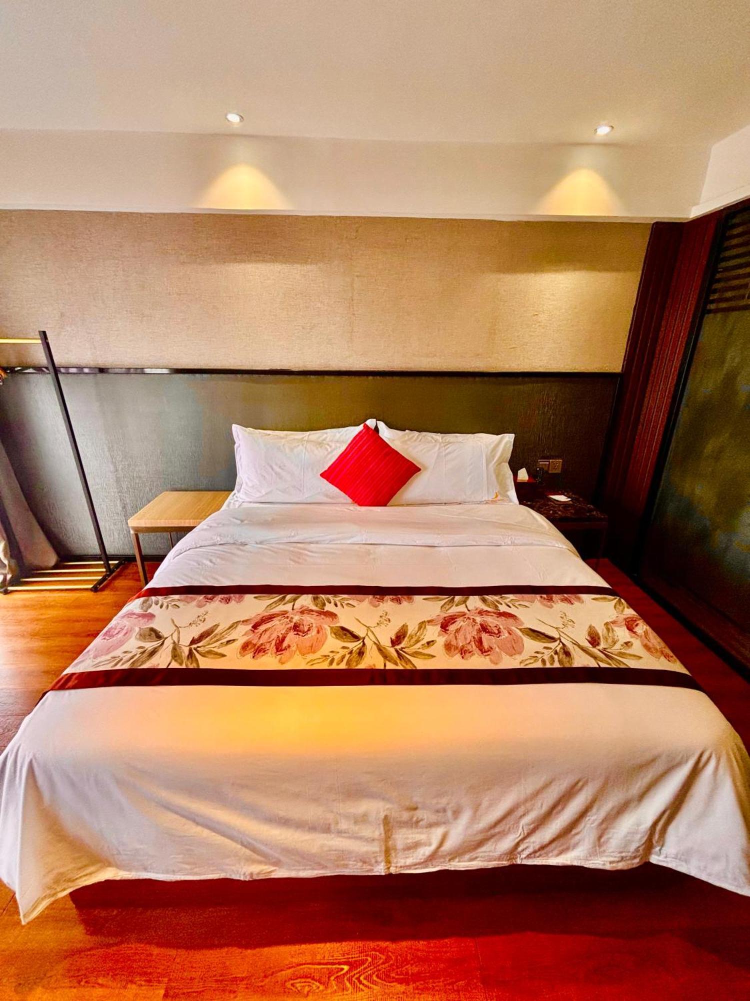 Swiss Lenana Mount Hotel Nairobi Pokoj fotografie